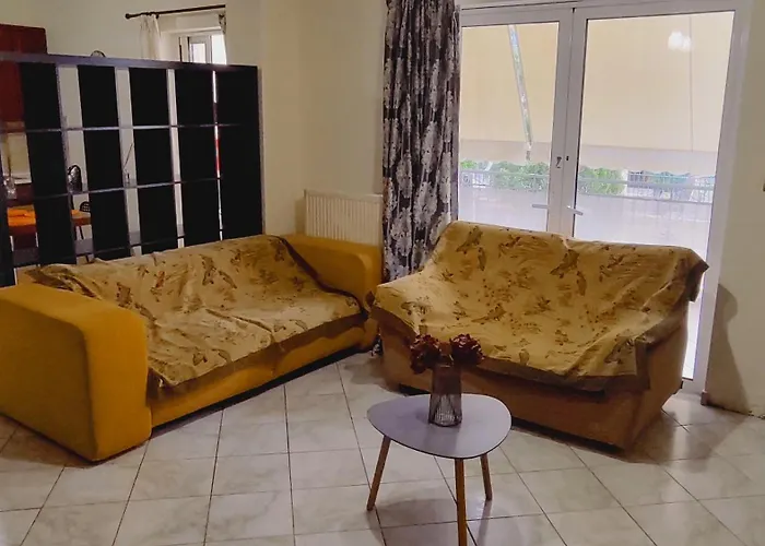 Alexia's - One Bedroom *